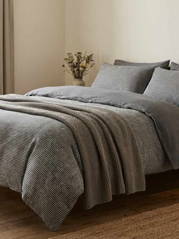 How to Elevate Your Modern UK Farmhouse with Silk Luxury and Rustic Comfort