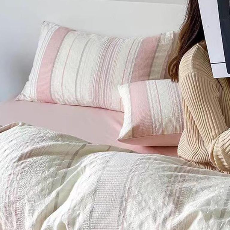 Asymmetry Jacquard Duvet Cover - Pink