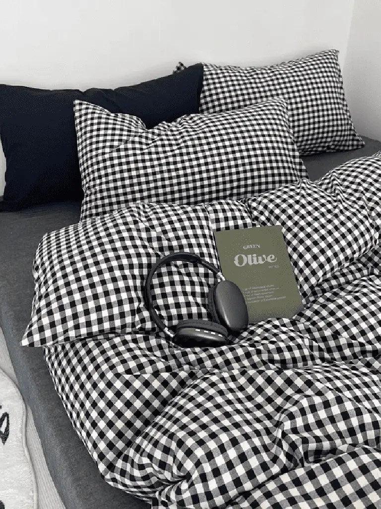 Cotton Small Gingham Bedding Set - Black