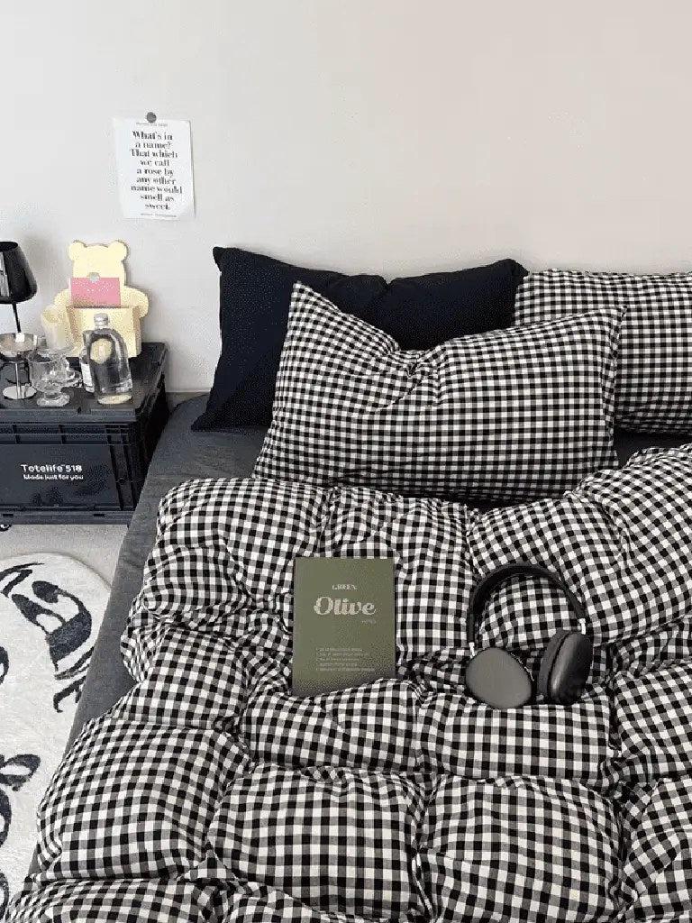 Cotton Small Gingham Bedding Set - Black