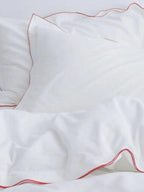 Contrast Flange Bedding Set