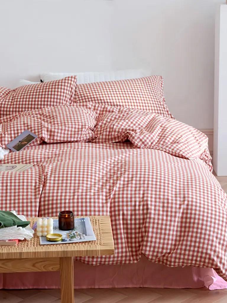 Cotton Small Gingham Bedding Set - Red