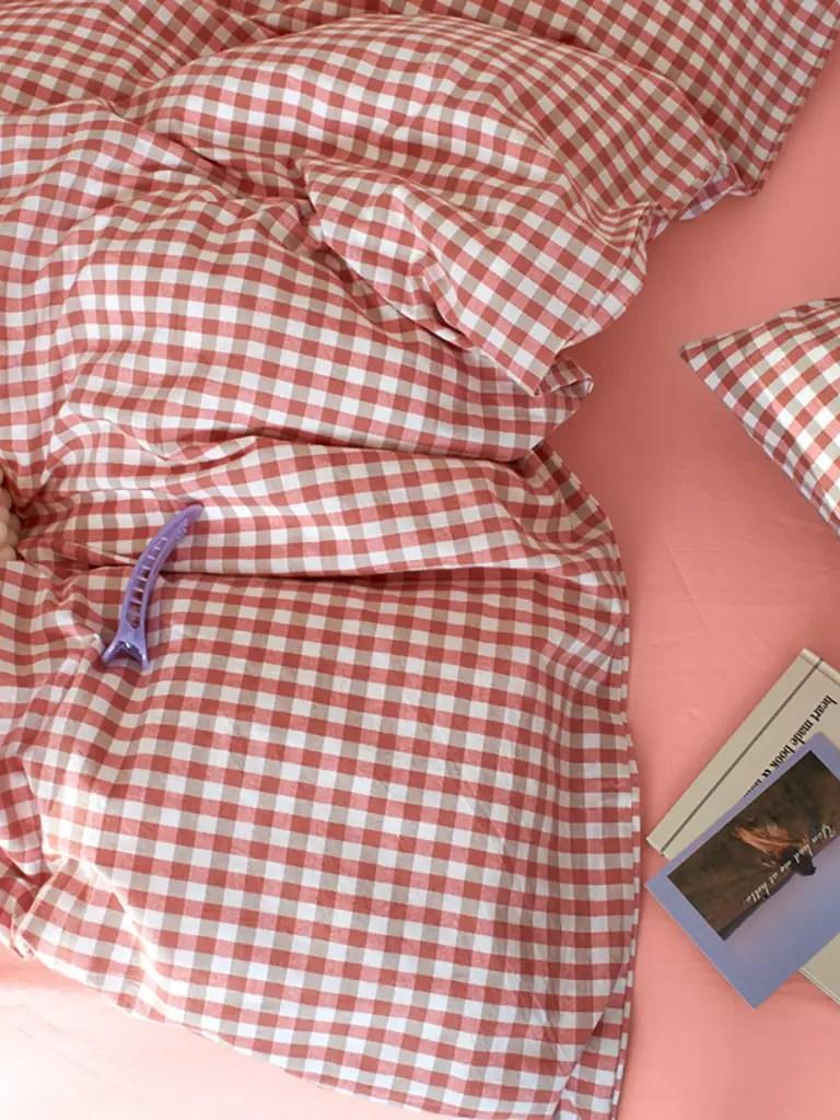 Cotton Small Gingham Bedding Set - Red