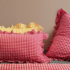 Rustic Gingham Duvet Cover with Ruffle - Red