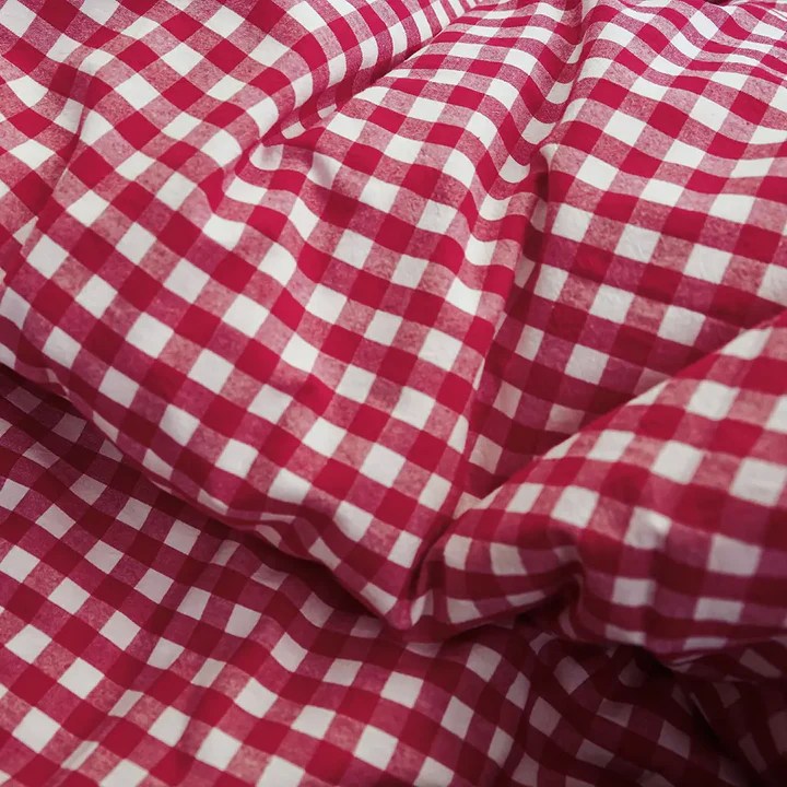 Rustic Gingham Duvet Cover with Ruffle - Red