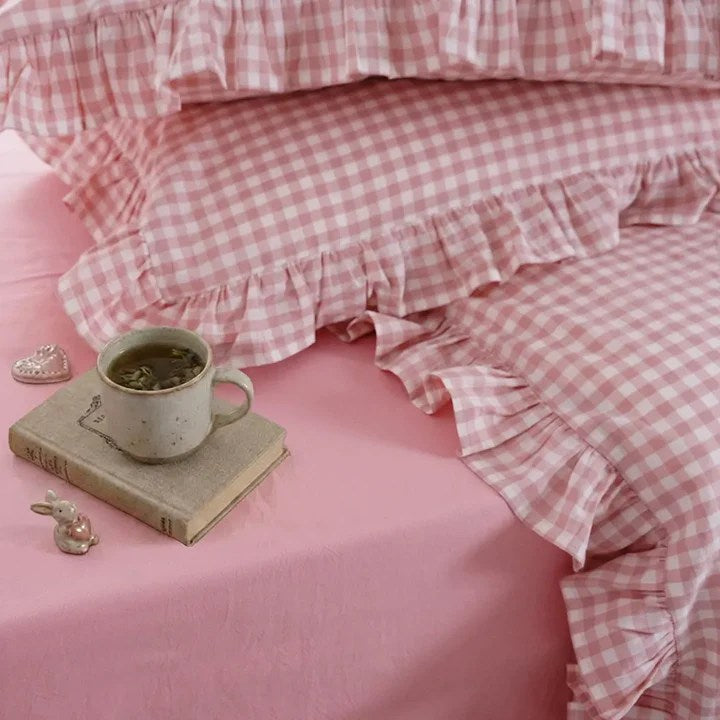 Rustic Gingham Duvet Cover with Ruffle - Pink