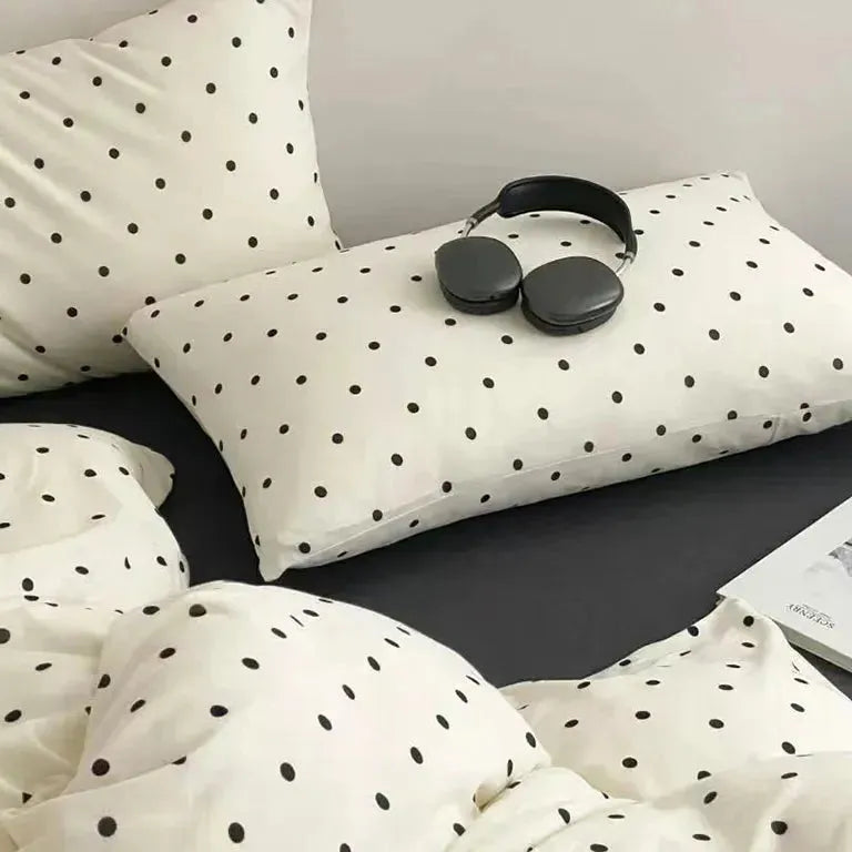 Polka Dot Jersey Bedding Set