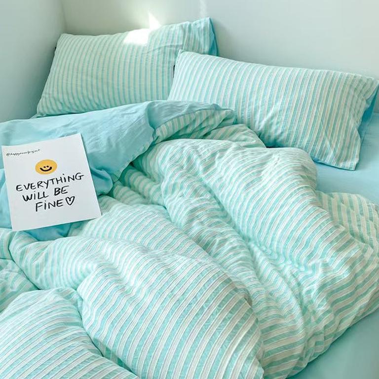 Refresh Jacquard Striped Bedding Set