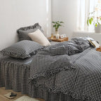 Rustic Gingham Duvet Cover with Ruffle - Black