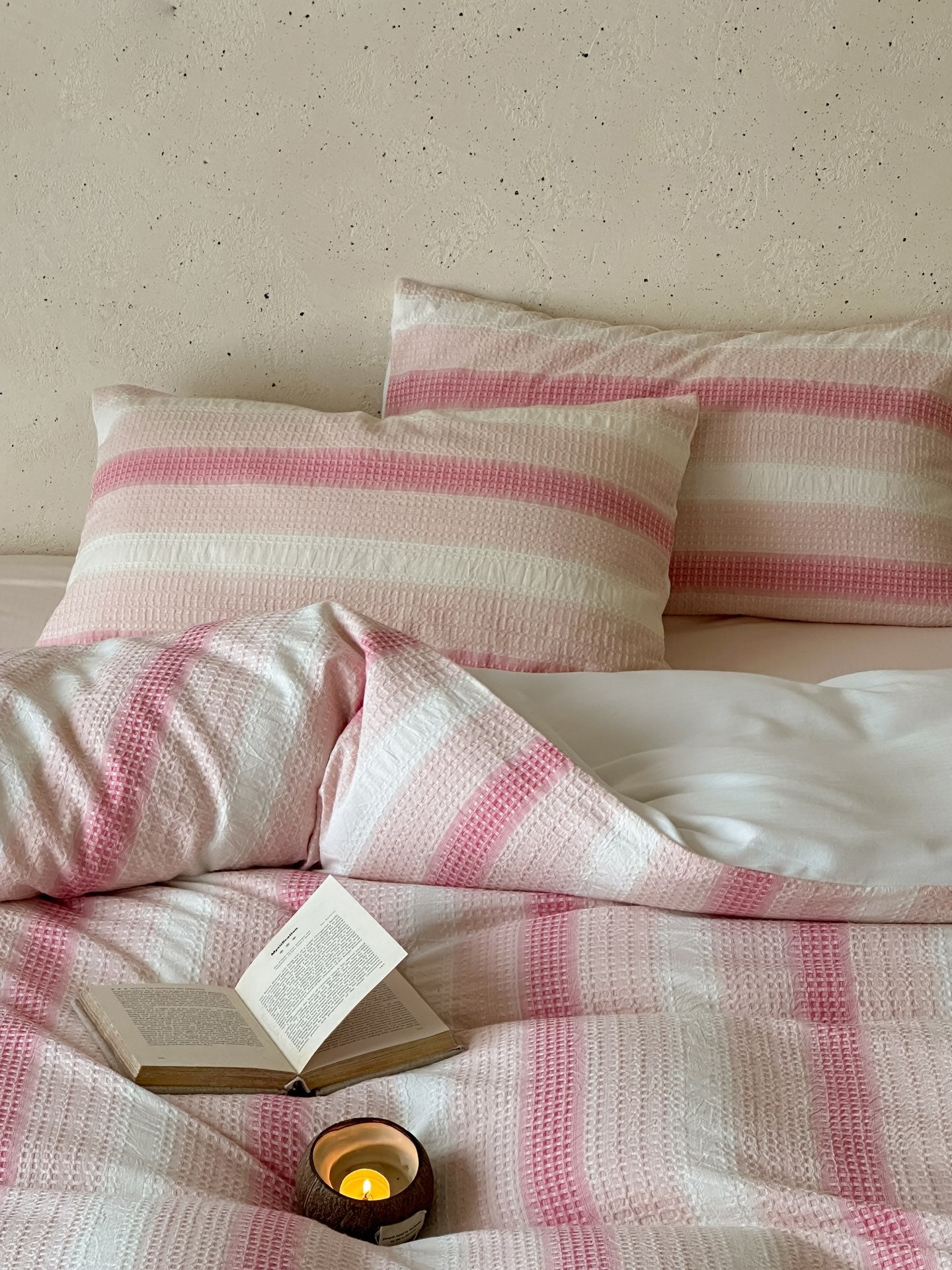 Blush Breeze Jacquard Cotton Bedding Set original reference image 3