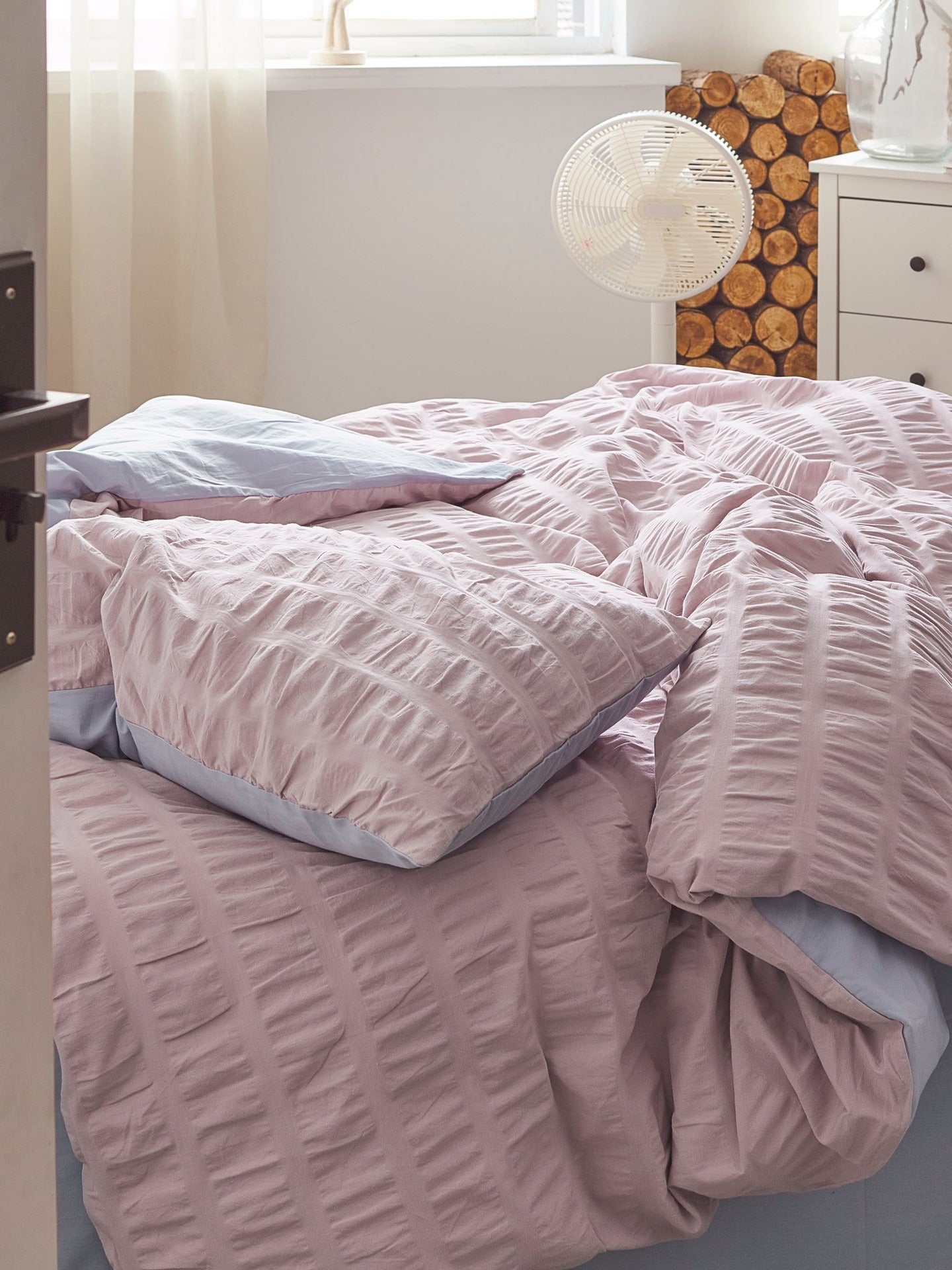 Blush Cloud Cotton Seersucker Bedding Set original reference image 4