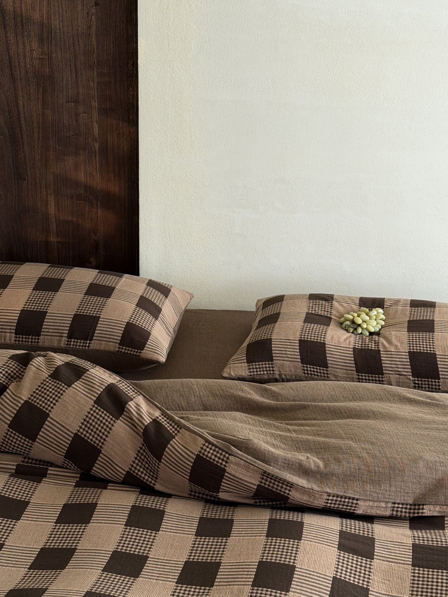 Chestnut Gingham Cotton Muslin Bedding Set original reference image 4
