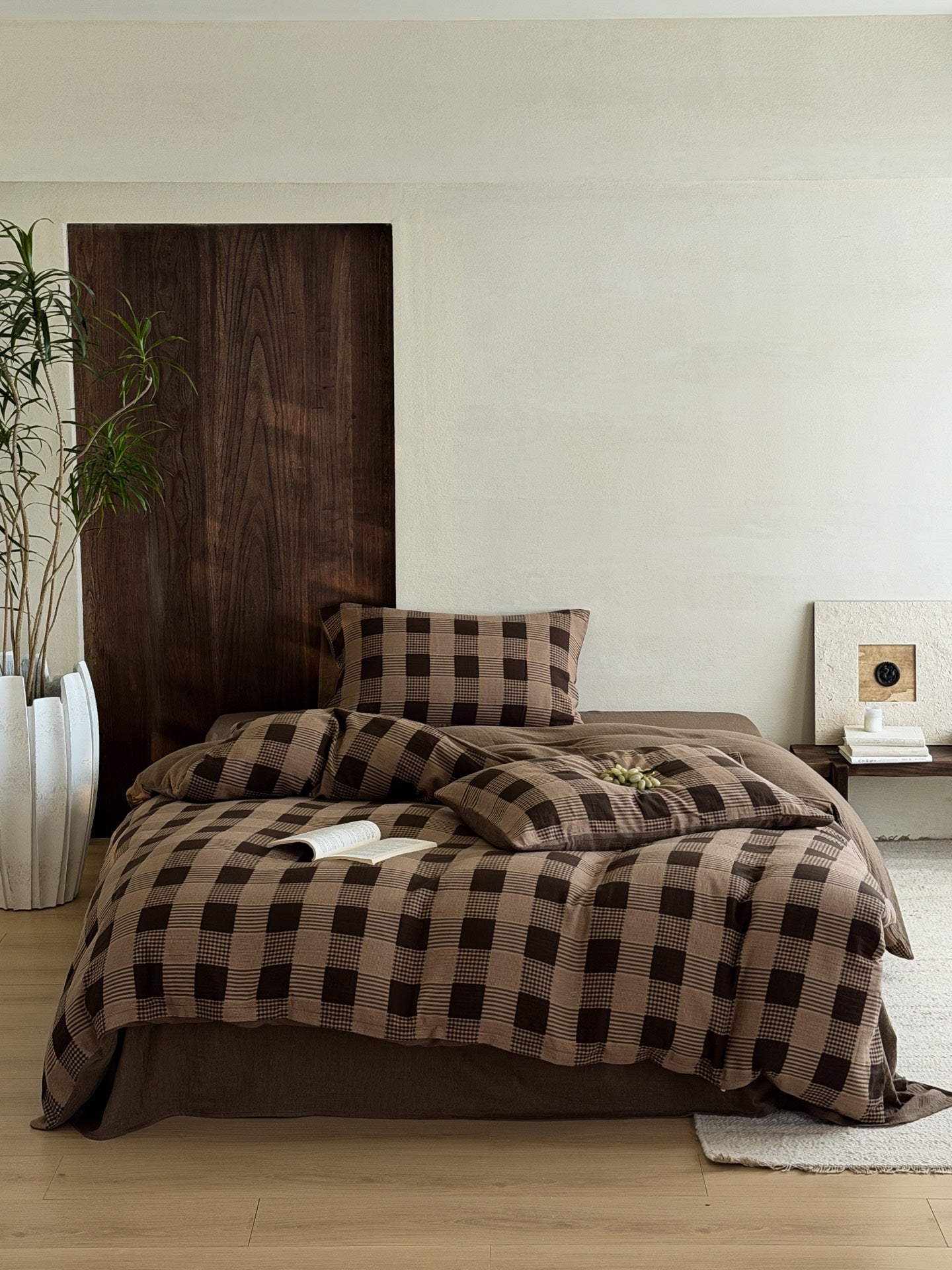 Chestnut Gingham Cotton Muslin Bedding Set original reference image 8