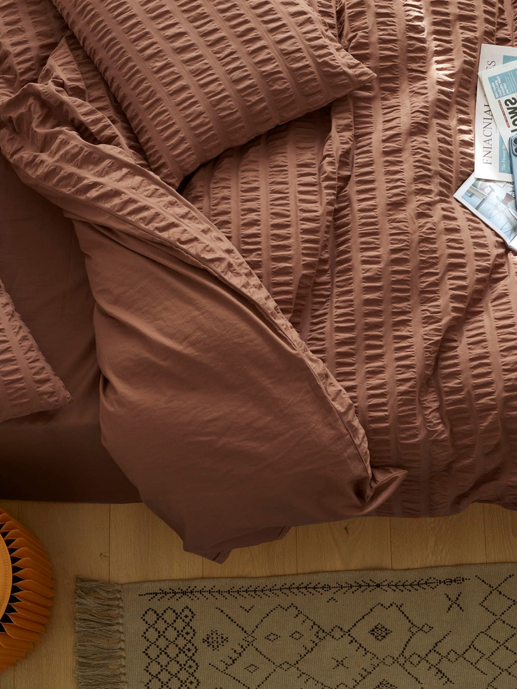 Cocoa Hearth Cotton Seersucker Bedding Set original reference image 9