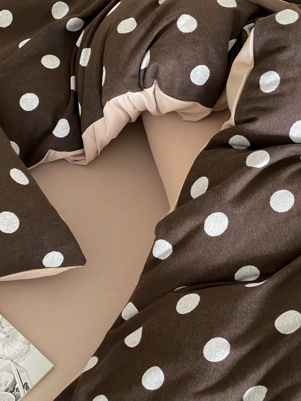Everyday Dot Cotton Jersey Bedding Set original reference image 15