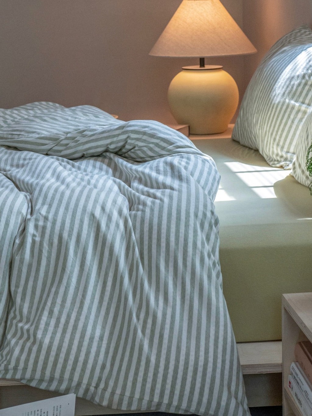 Everyday Stripe Cotton Jersey Bedding Set original reference image 2