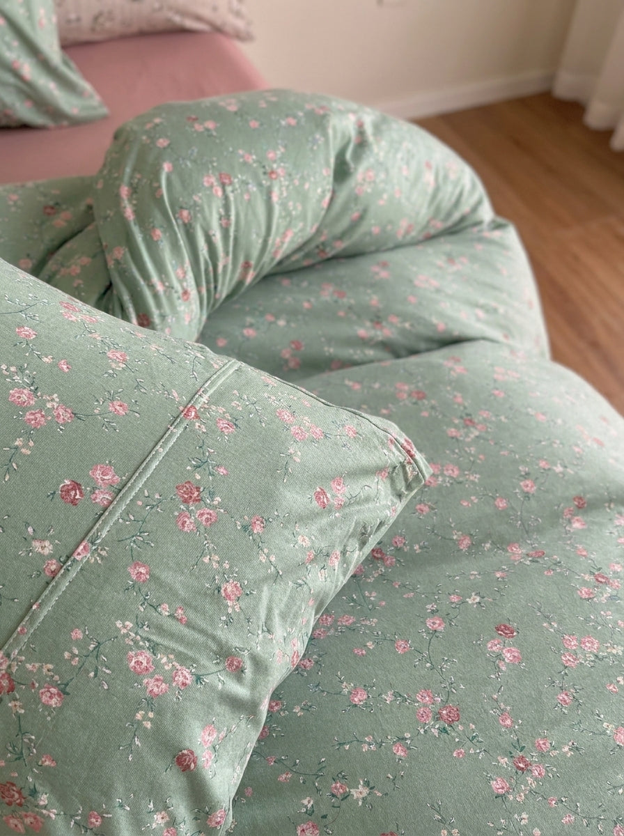 Green Rose Floral Cotton Jersey Duvet Cover close-up image