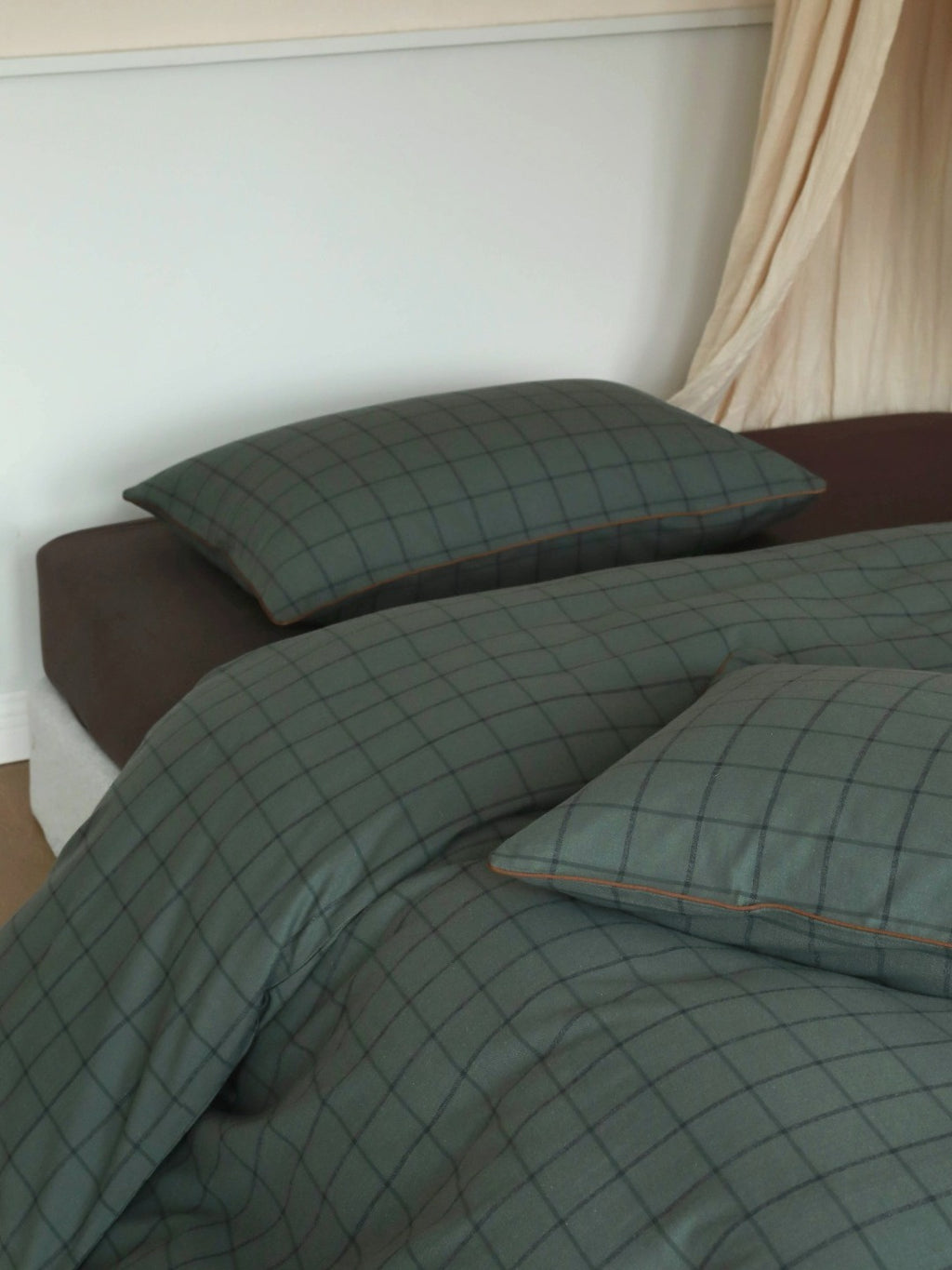 Heritage Check Cotton Flannel Bedding Set original reference image 2
