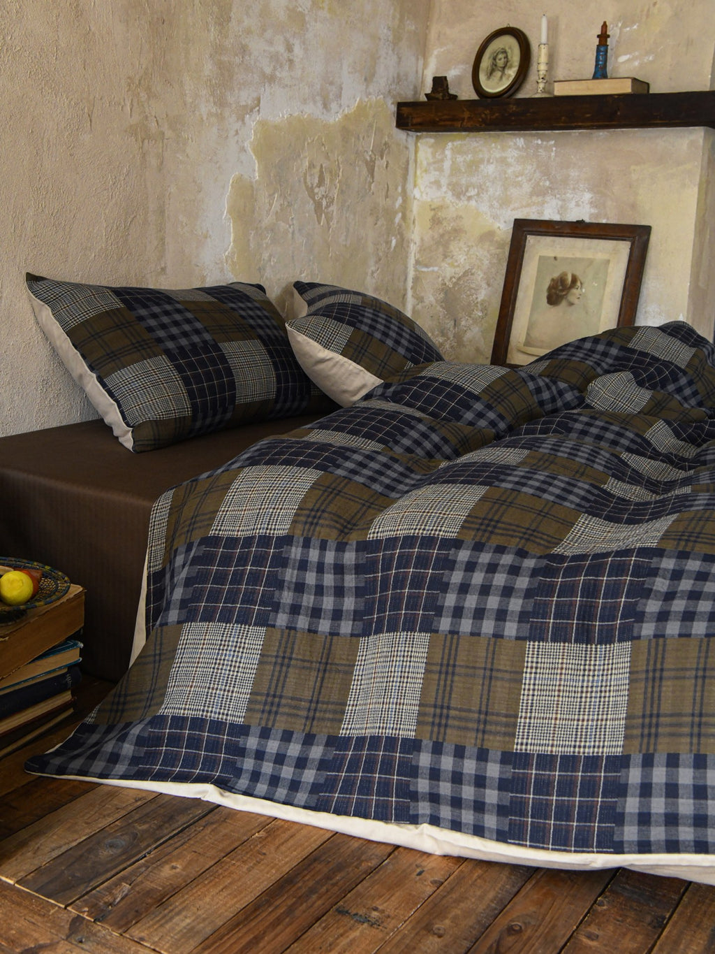 Heritage Patchwork Plaid Cotton Muslin Bedding Set original reference image 1
