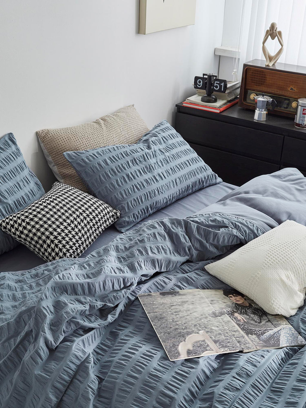 Mist Blue Cotton Seersucker Bedding Set original reference image 3