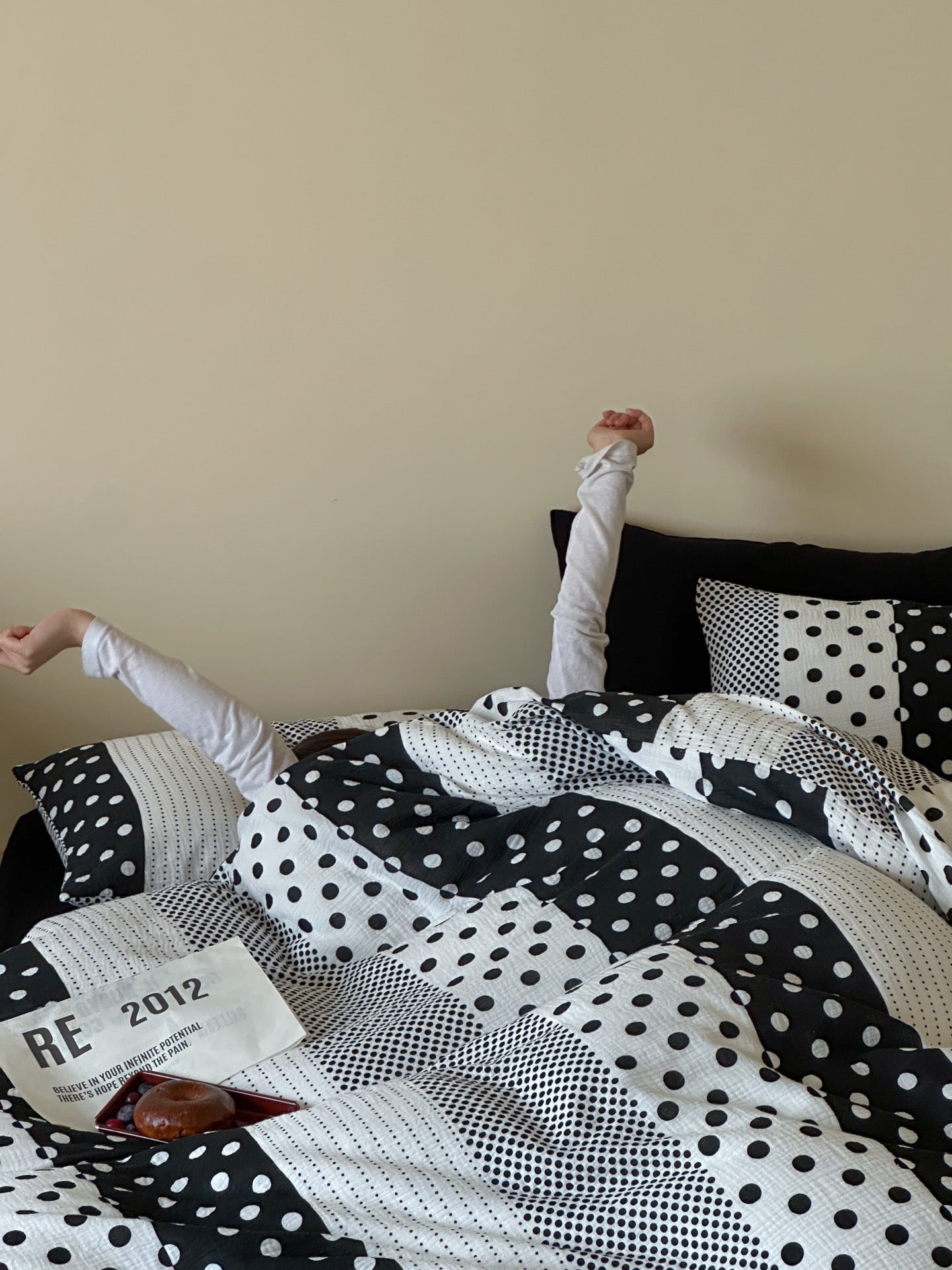 Mosaic Polka Dot Cotton Muslin Bedding Set original reference image 3