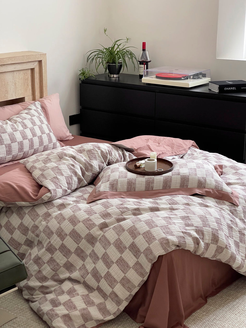 Rose Loft Check Jacquard Cotton Bedding Set original reference image 4