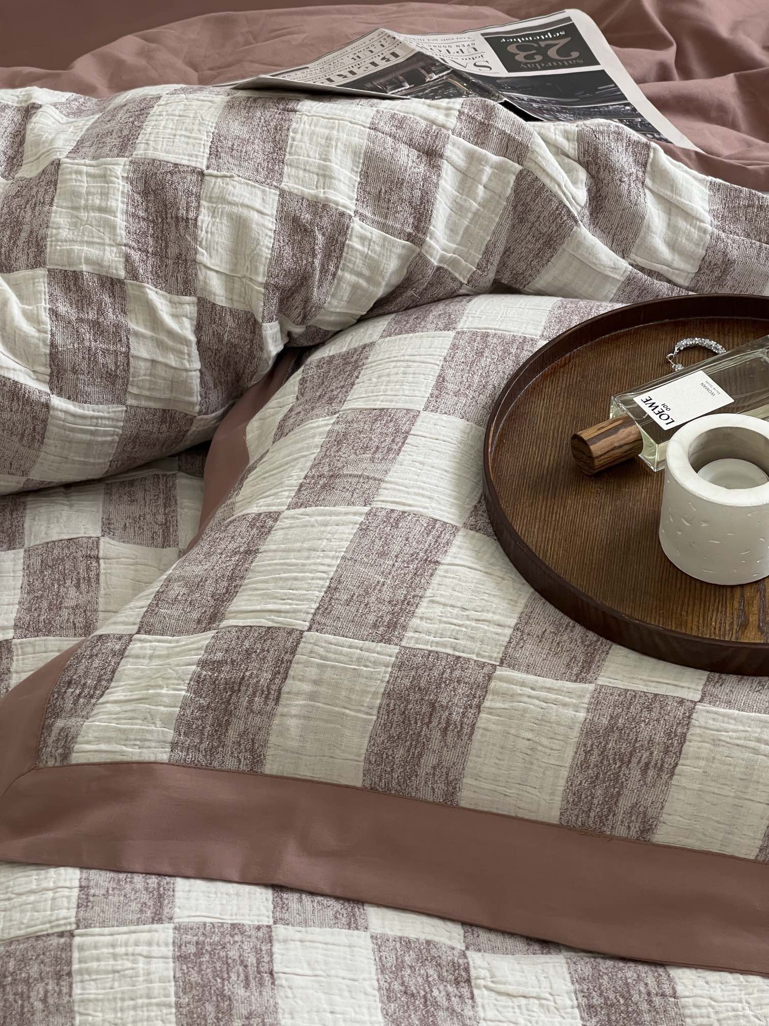 Rose Loft Check Jacquard Cotton Bedding Set original reference image 7