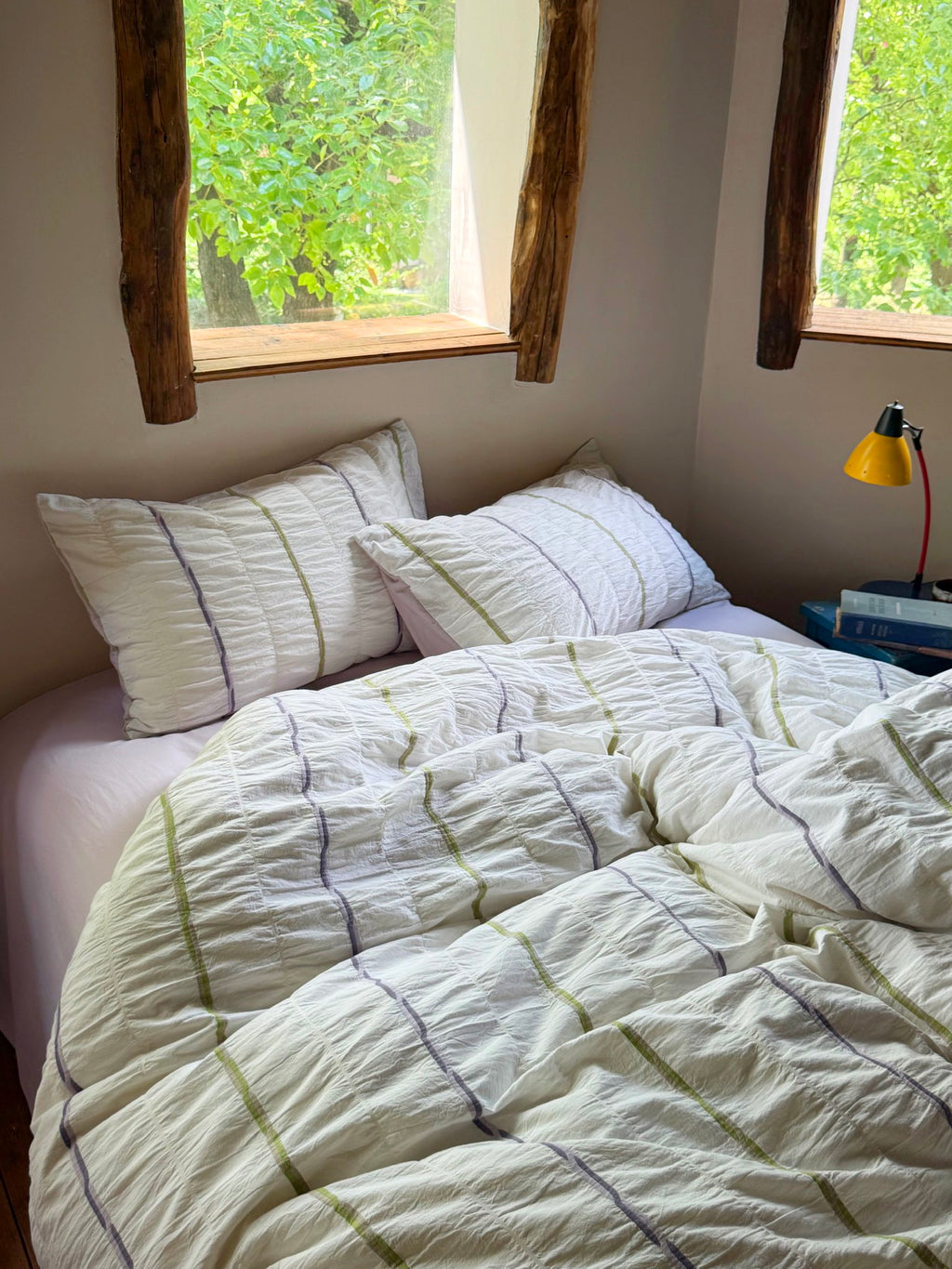 Sage Mist Grid Jacquard Cotton Bedding Set original reference image 2
