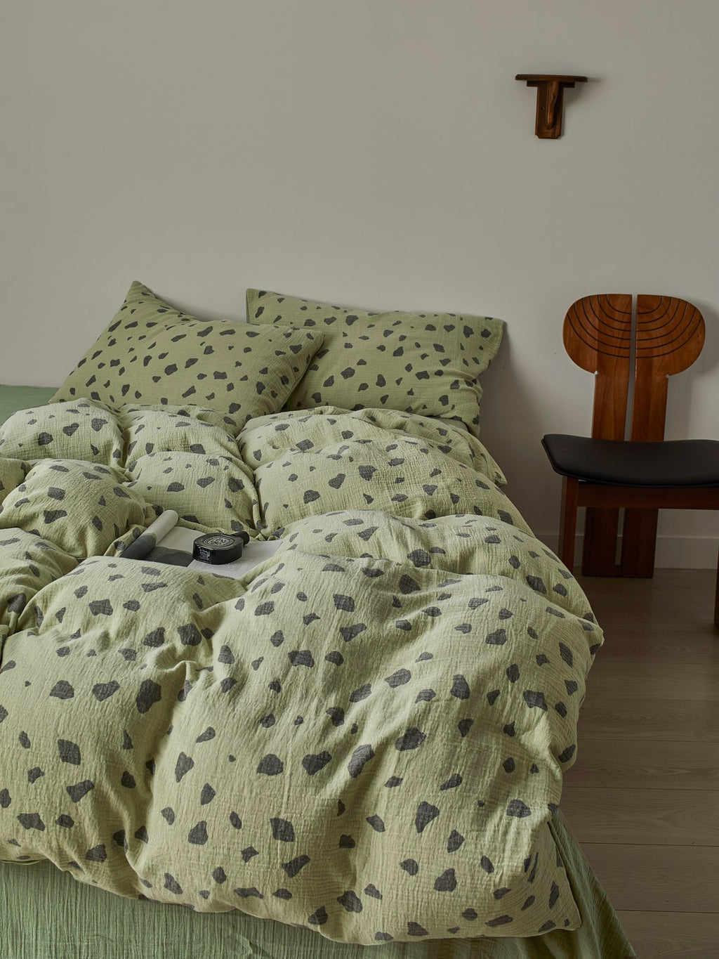 Sage Pebble Cotton Muslin Bedding Set original reference image 8