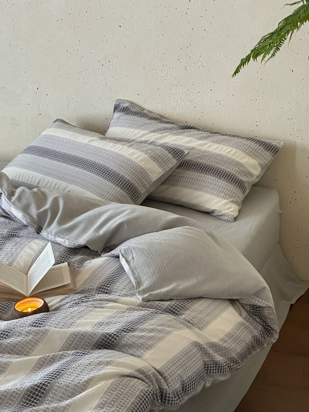 Silver Mist Jacquard Cotton Bedding Set original reference image 5