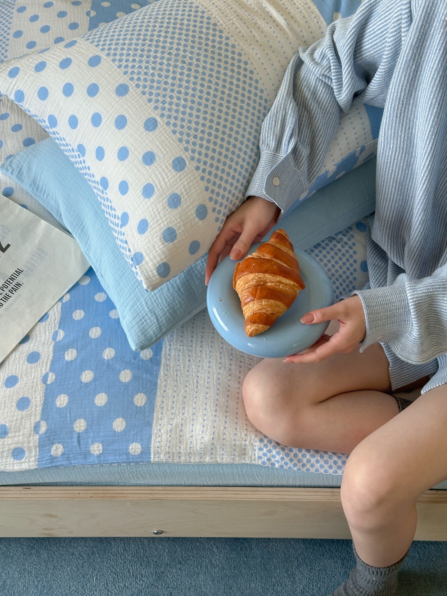 Sky Polka Dot Cotton Muslin Bedding Set original reference image 6