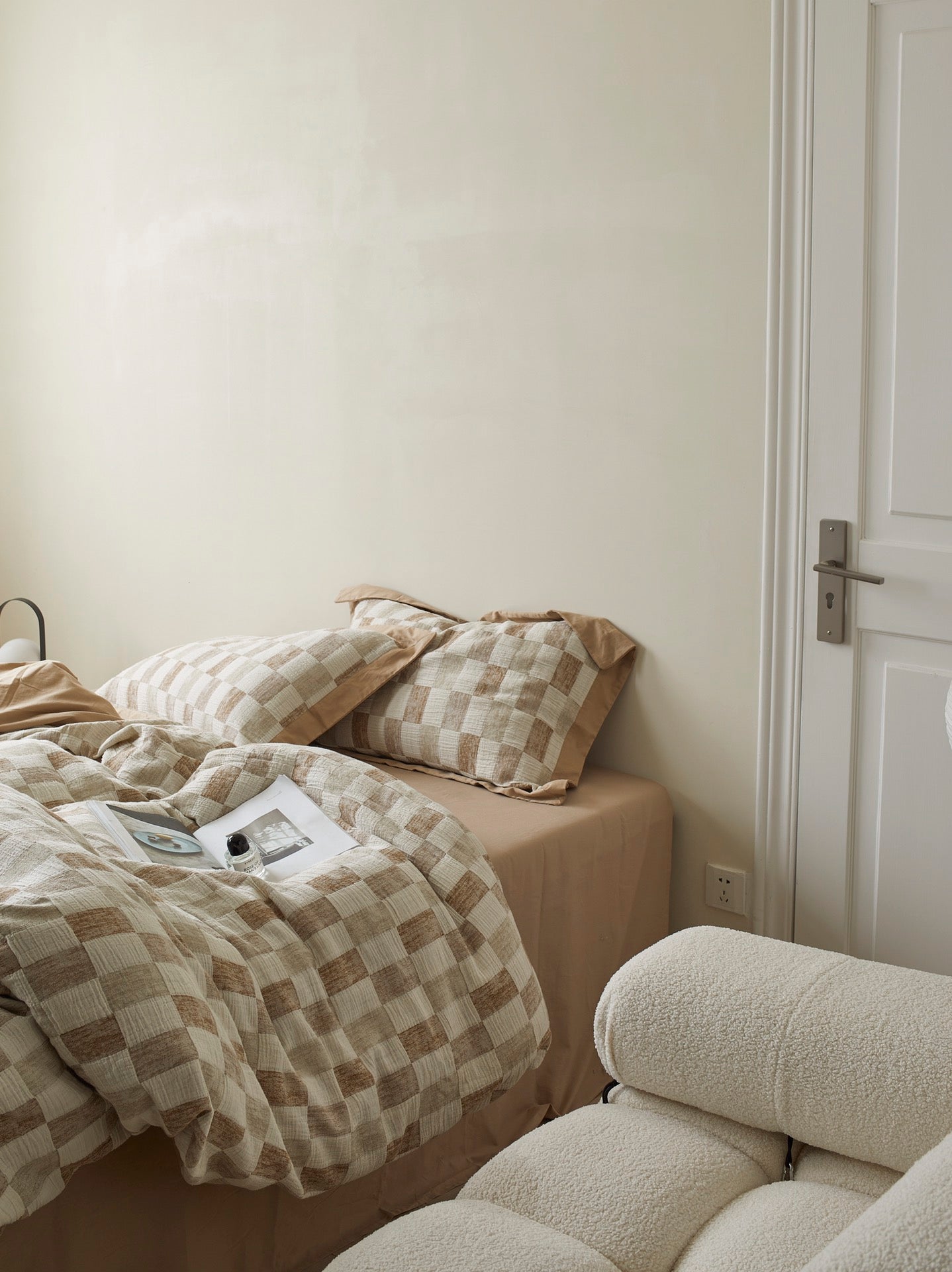 Stone Loft Check Jacquard Cotton Bedding Set original reference image 3