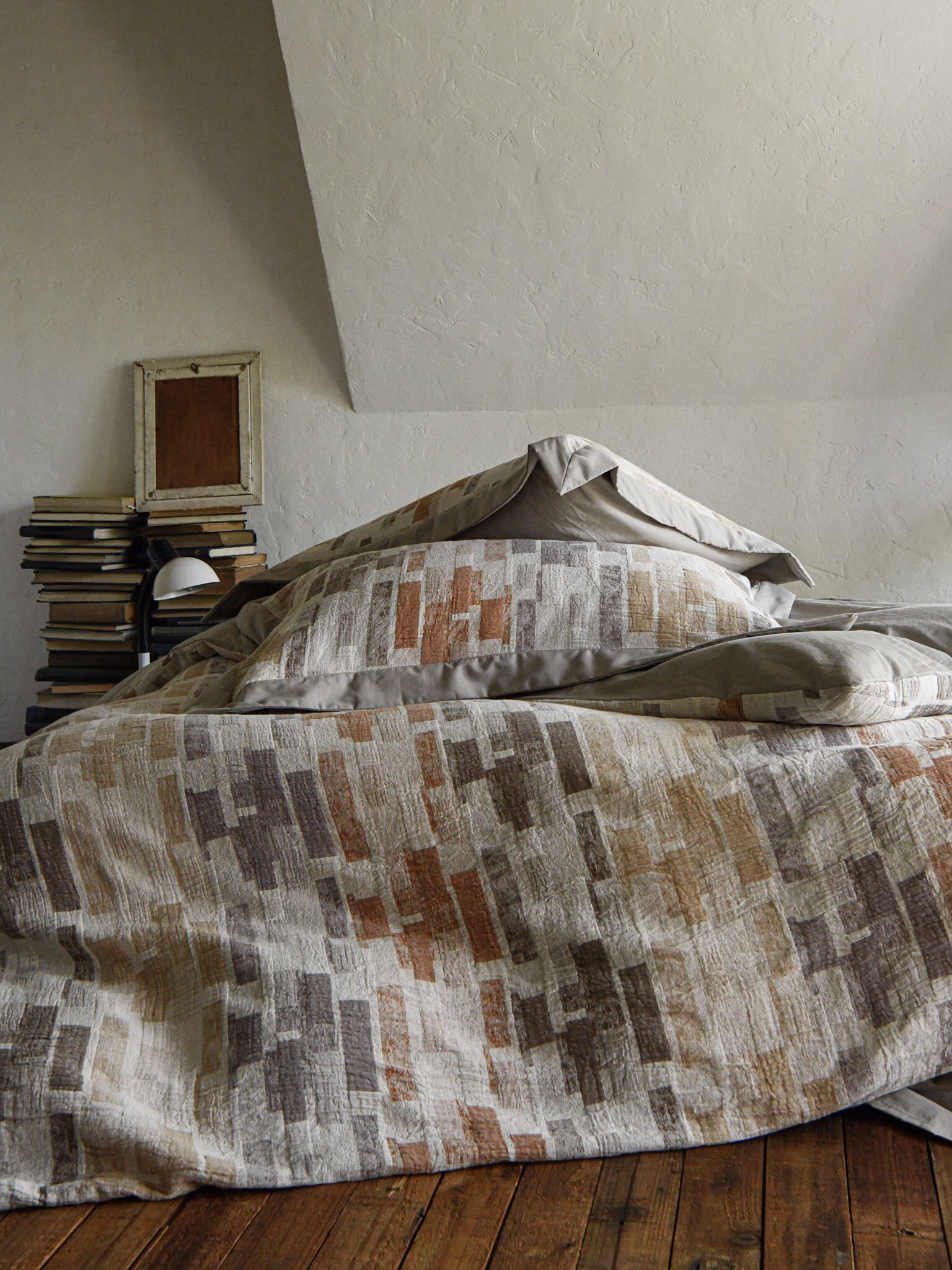 Terra Mosaic Cotton Jacquard Bedding Set original reference image 1