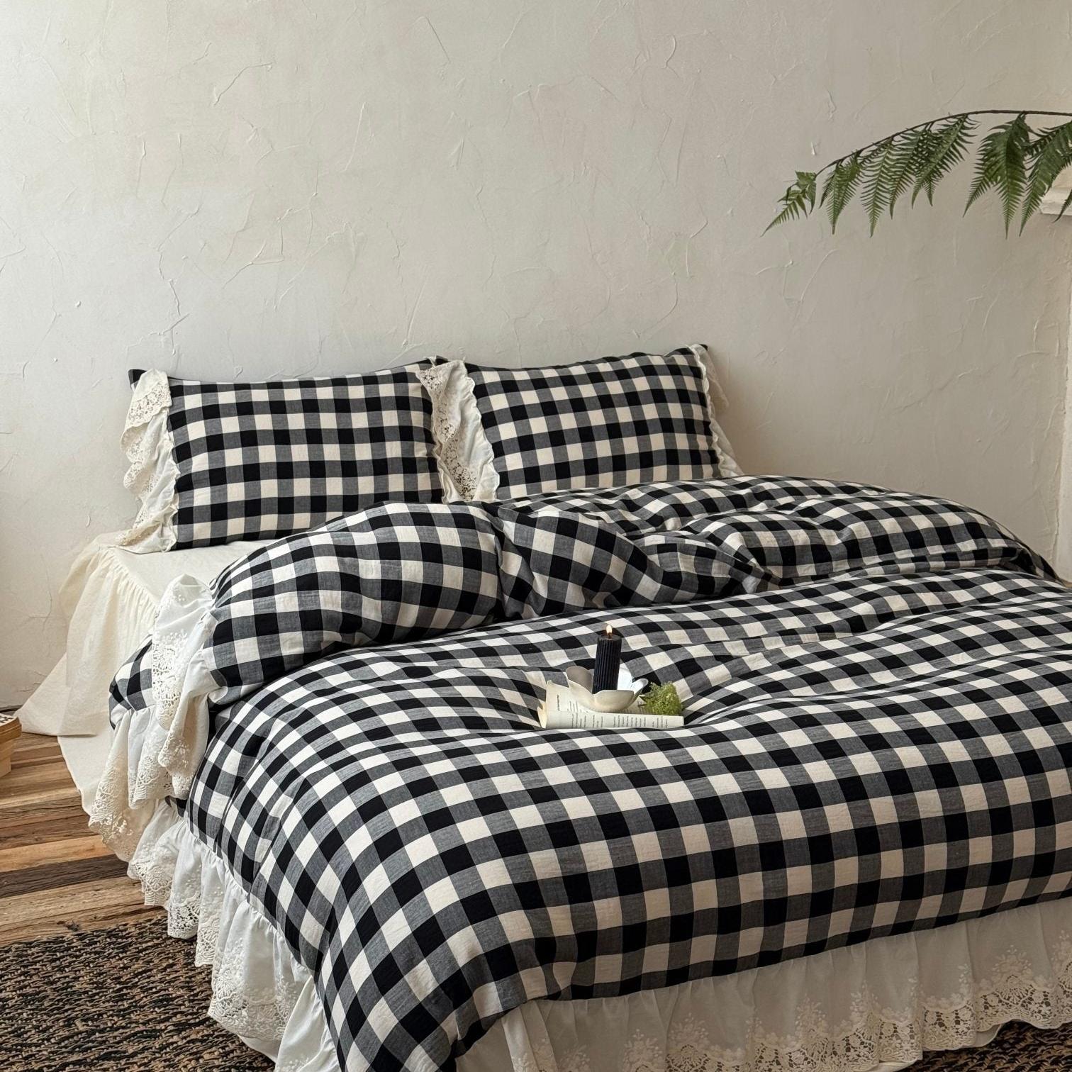 Classic Gingham Lace Ruffle Bedding Set