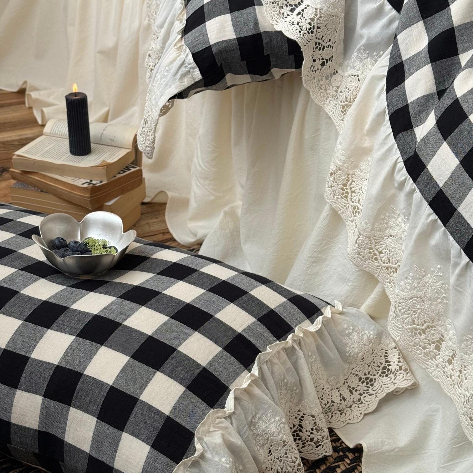 Classic Gingham Lace Ruffle Bedding Set