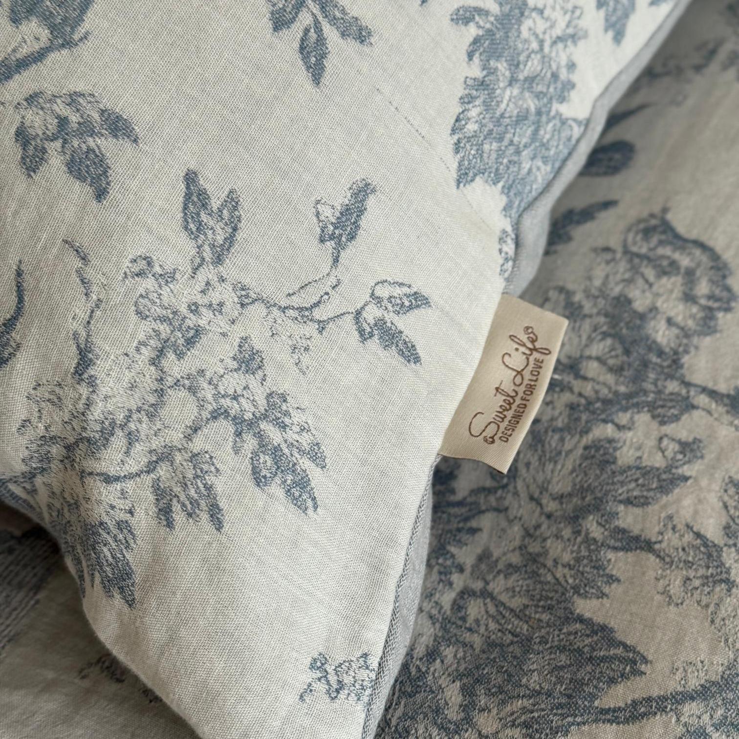 Quiet Manor Toile Ruched Bedding Set
