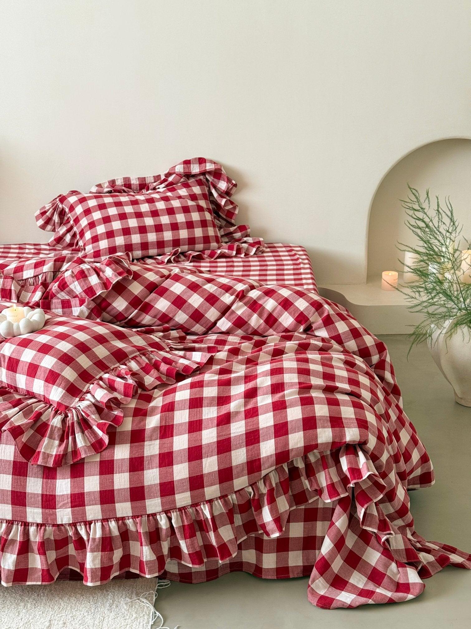 Sweet Gingham Ruffle Bedding