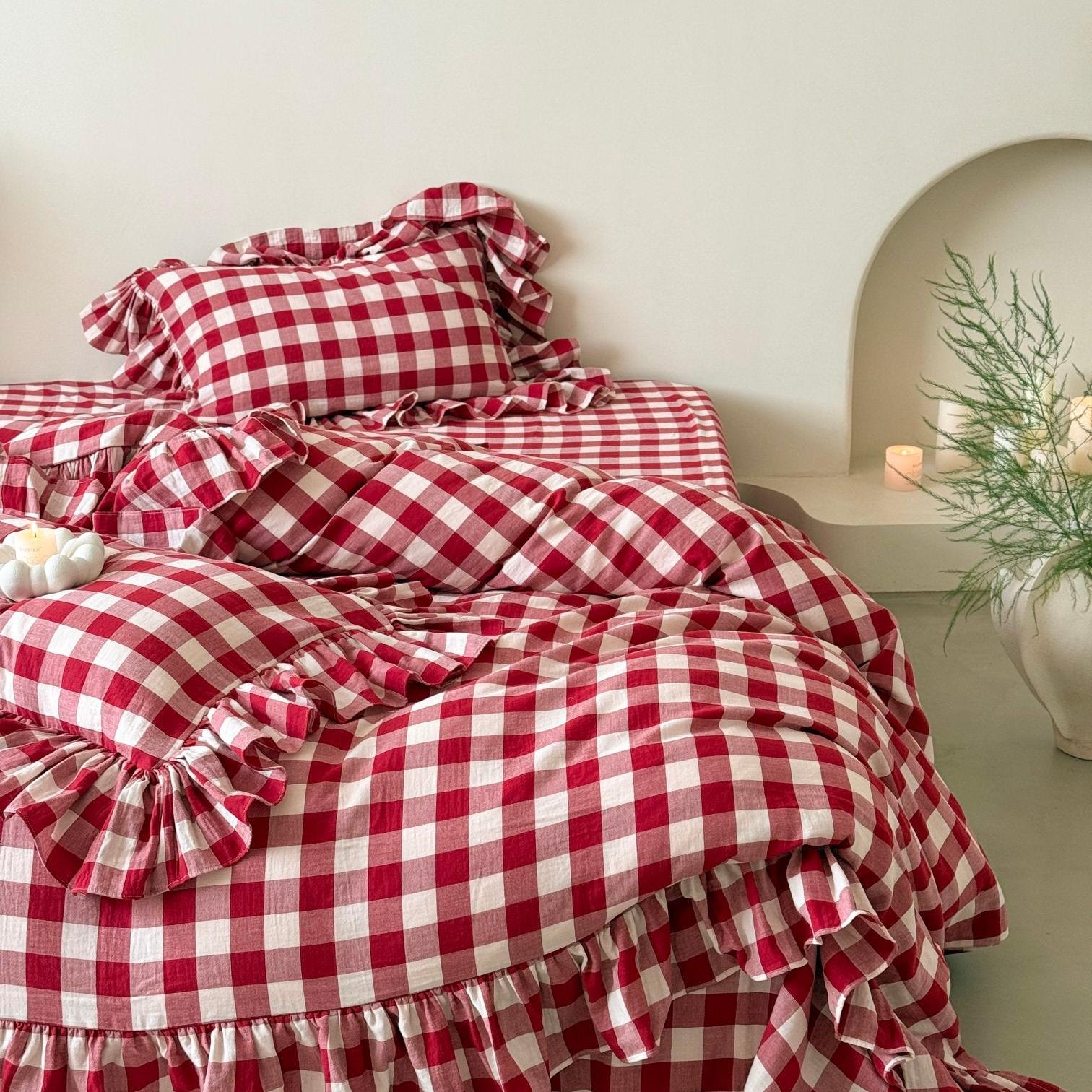 Sweet Gingham Ruffle Bedding