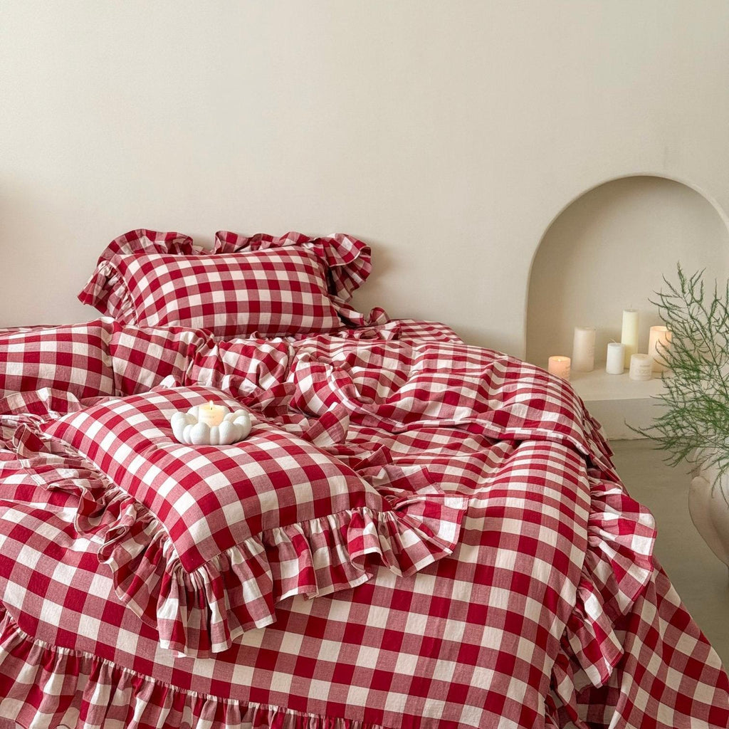 Sweet Gingham Ruffle Bedding