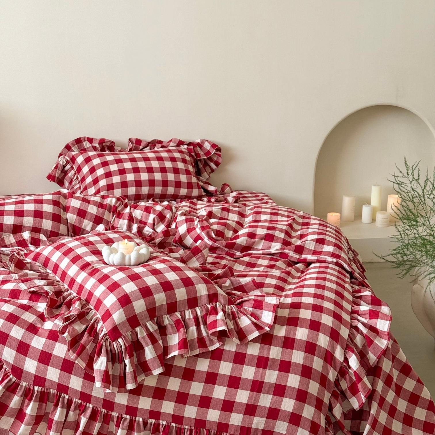 Sweet Gingham Ruffle Bedding