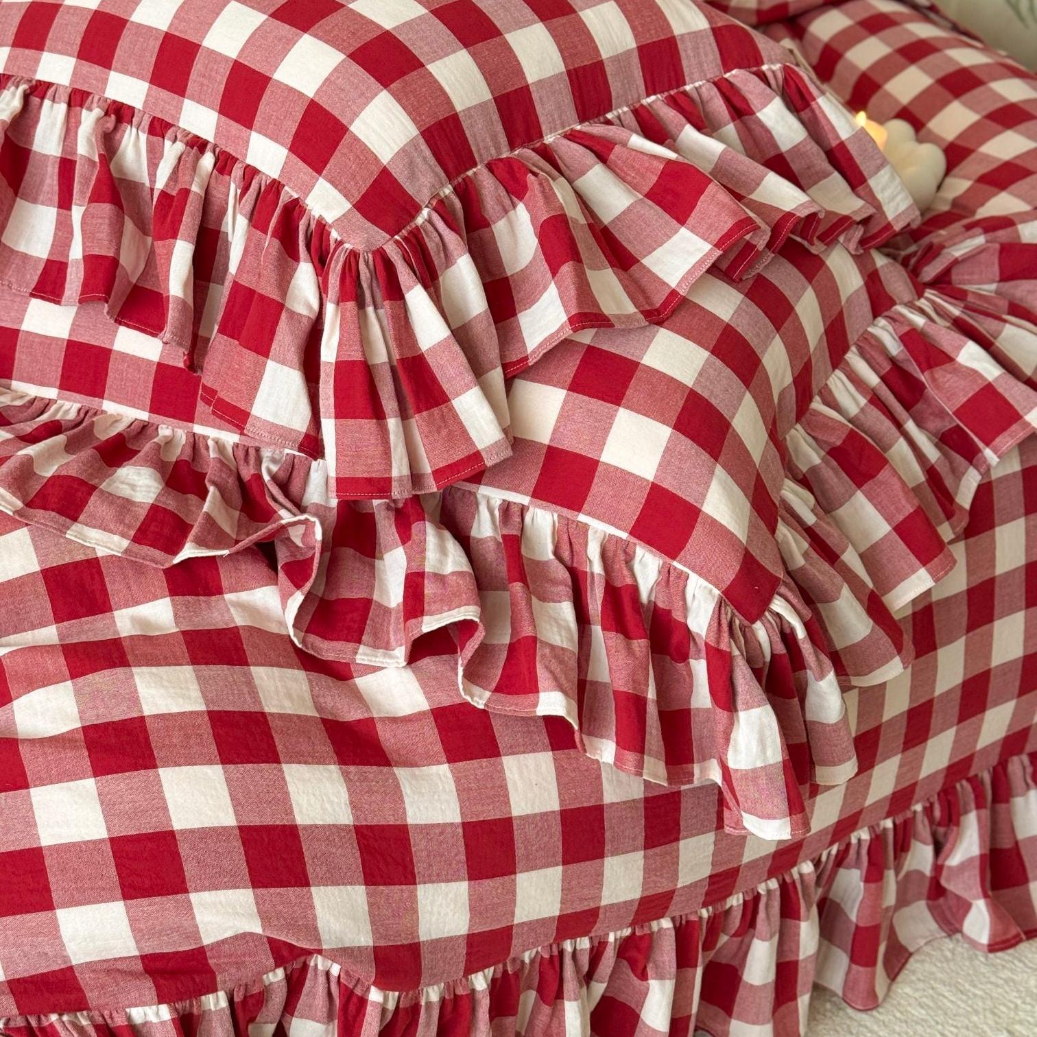 Sweet Gingham Ruffle Bedding