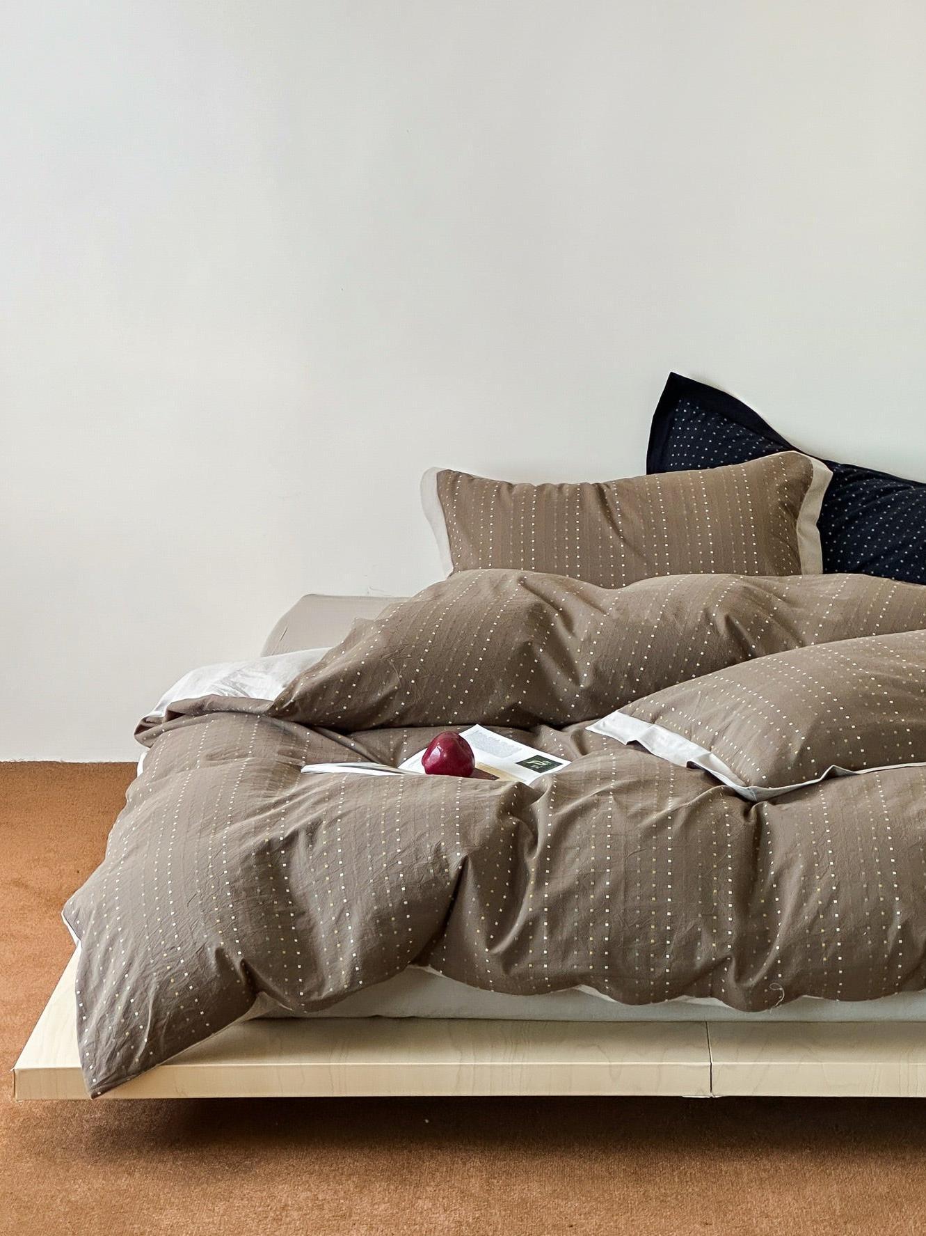 Driftwood Whisper Square Jacquard Duvet Cover