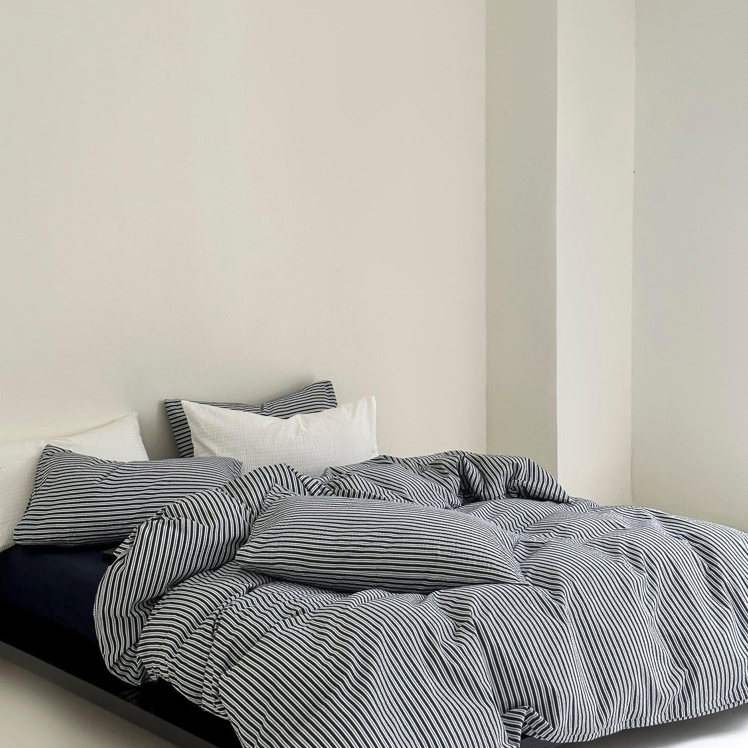 Harbor Breeze Stripe Seersucker Duvet Cover