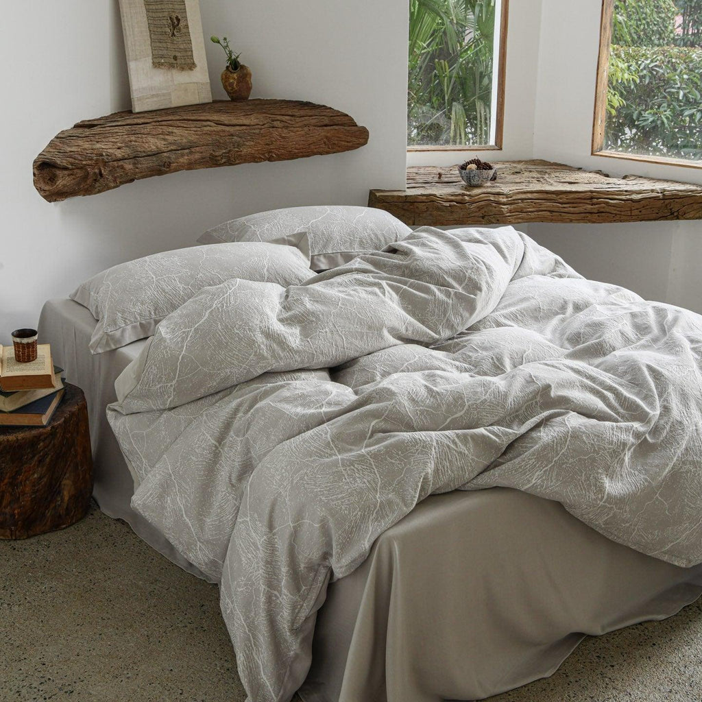 Glacier Vein Jacquard Cotton Bedding Set - Mist Grey