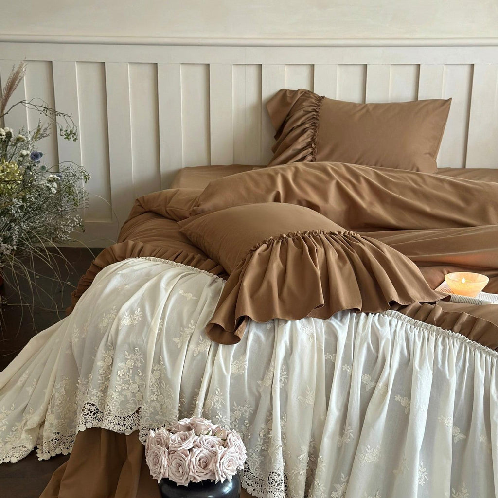 Earth-Tone Brushed Sateen Lace Ruffle Bedding Set