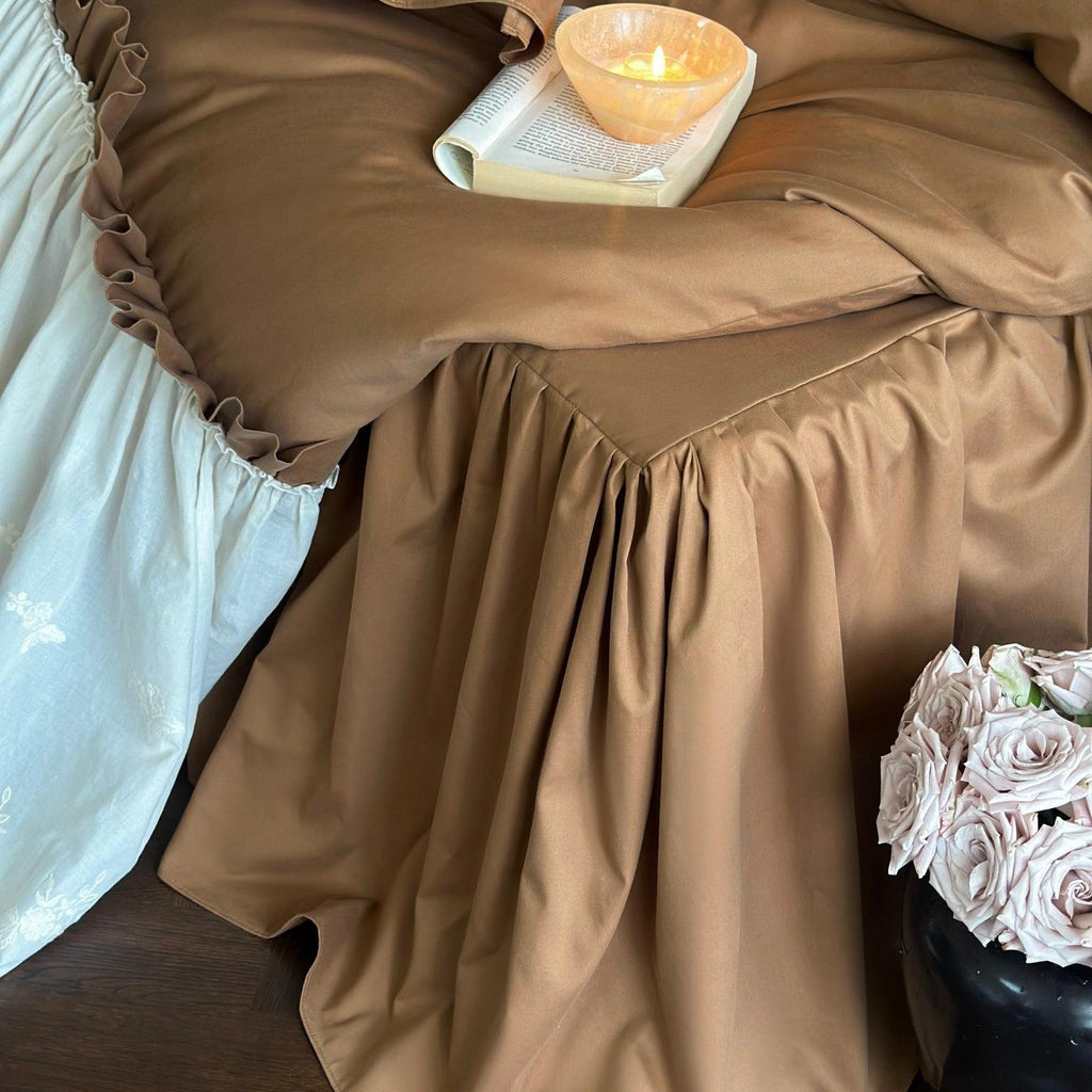 Earth-Tone Brushed Sateen Lace Ruffle Bedding Set